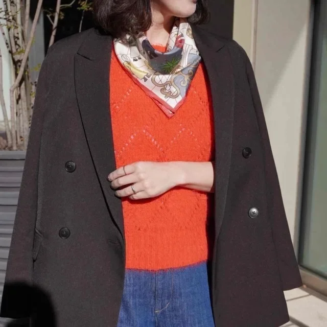 冬服のまま春コーデへ。40代の小物アップデート術_1_6-1