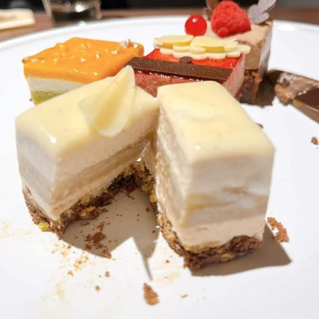 BEYOND SWEETSのクリスマスケーキ画像