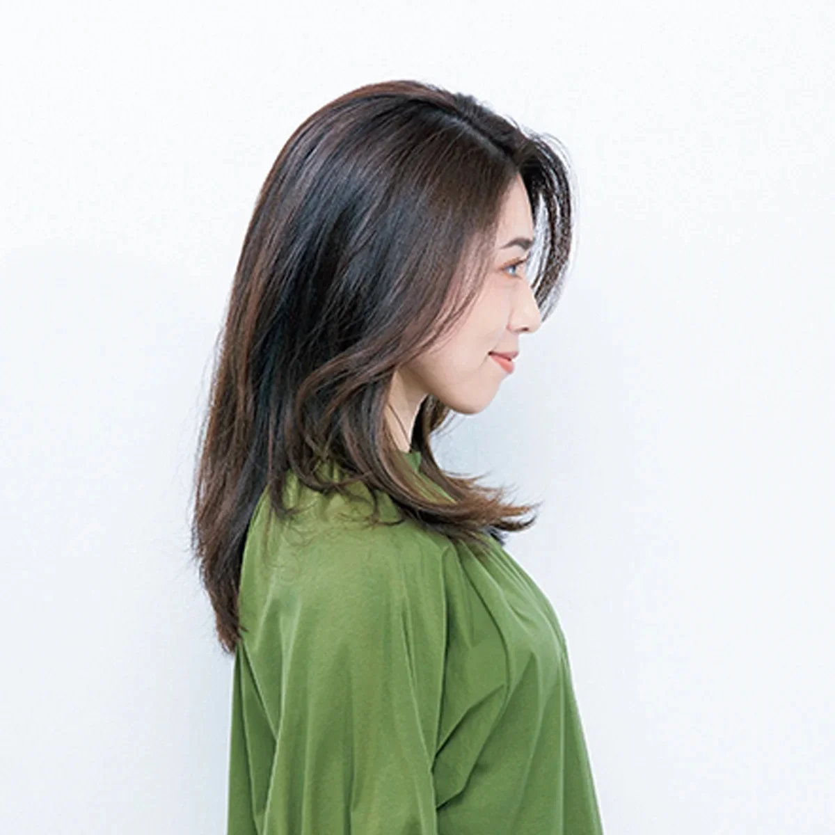 横から見た人気ロングヘアスタイル7位の髪型