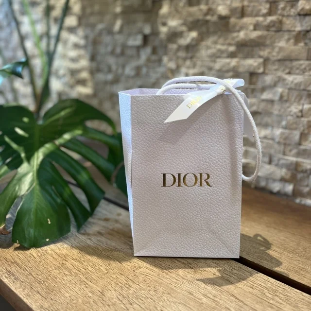 【Dior】リニューアルしたコンシーラーを買いに行ったら_1_7