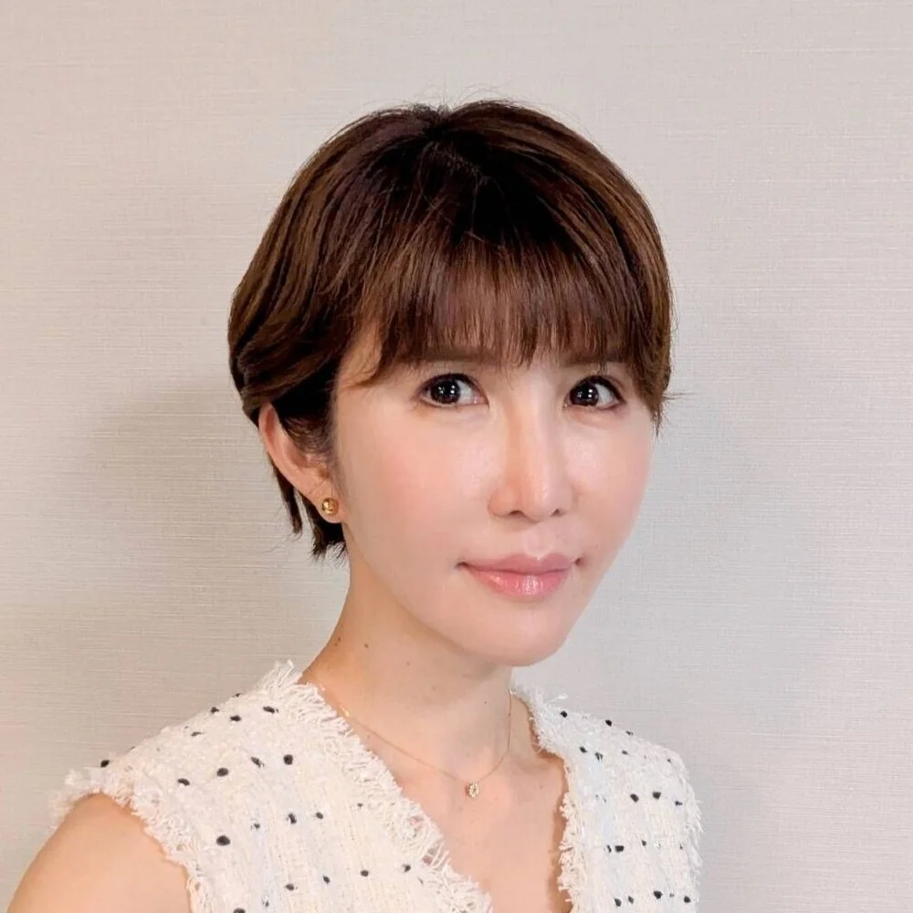 夏に向けて、襟足すっきりふんわりショート【40代のショートヘア】
