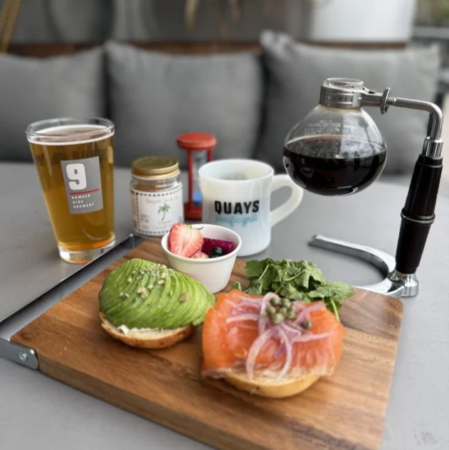 海沿いの散策とモーニングで楽しむ横浜【朝活編】