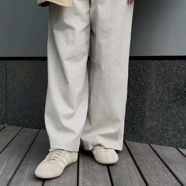 春コーデは小物で更新！ バッグ＆シューズで叶う軽やかスタイル【40代ファッション】_1_8-1