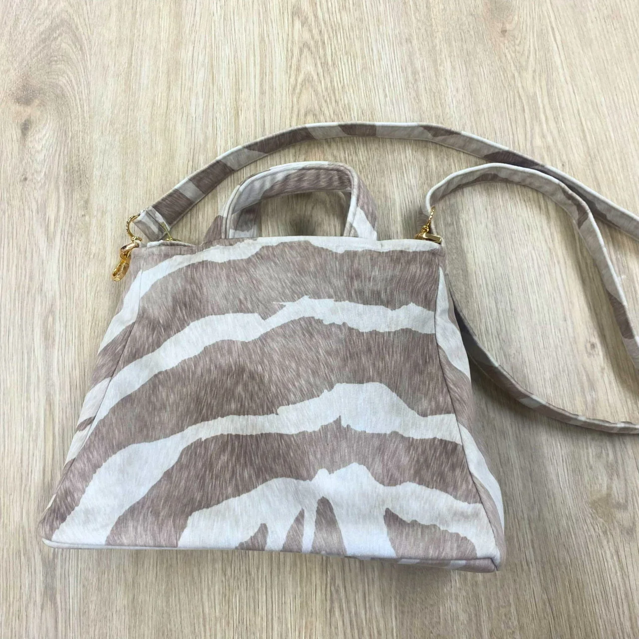 バザール アトリエ サブロンのミニキャバス