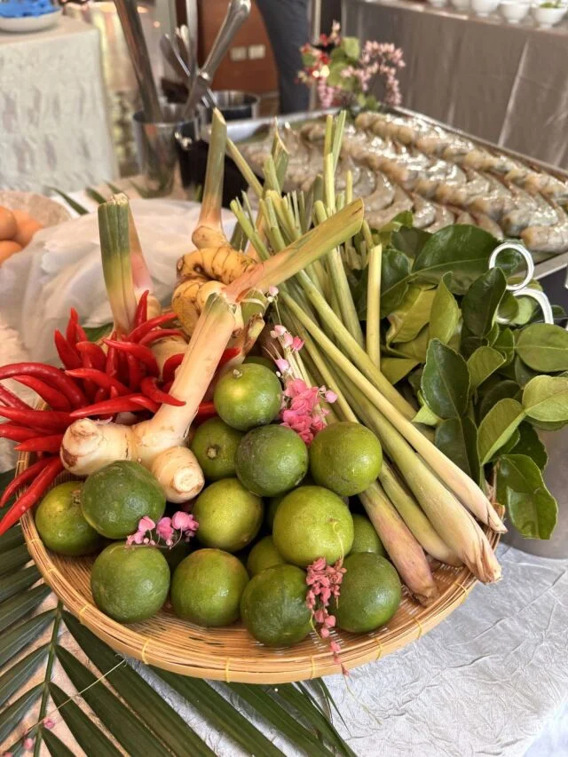 The sukhothai bangkok ホテル　スコータイ・バンコク　セラドン　Celadon