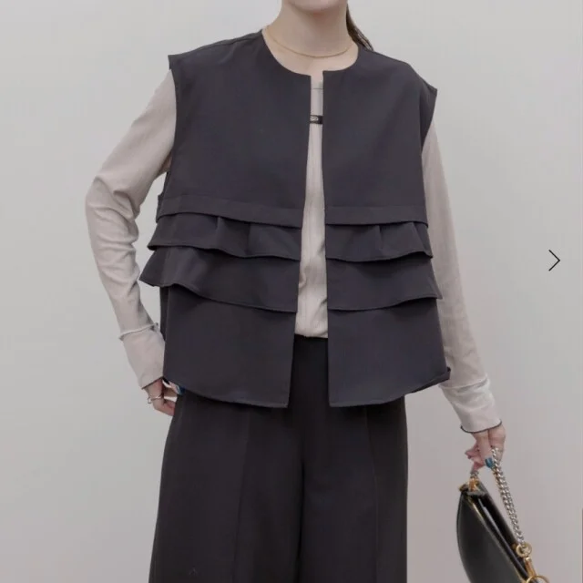 【パーティコーデ】来たる年末。女子会や忘年会などイベントで着回したいジレコーデ_1_3