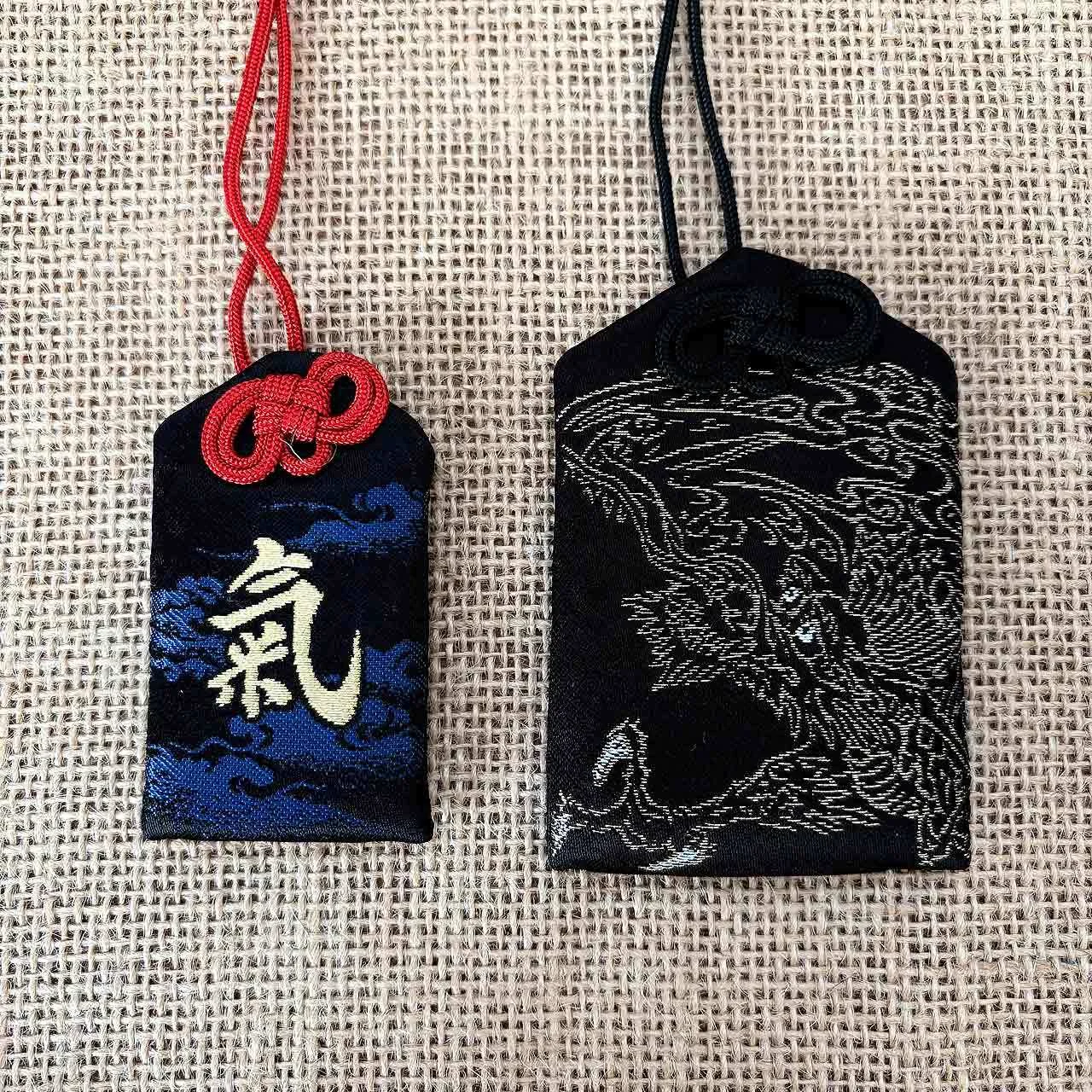 三峯神社　戸隠神社のお守り