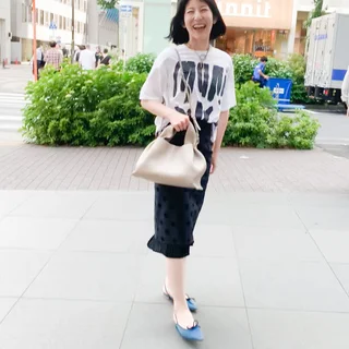 夏の終わり。Tシャツ×ジーンズコーデもローファーで変化をつけて_1_3