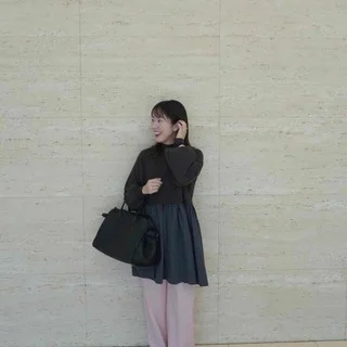 シンプルニットコーデ。