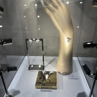 美女組の1日【CHANELジュエリー】と渋谷ランチ_1_8-3