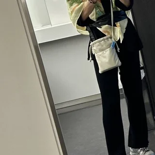 エグゼクティブ秘書の秋コーデ