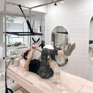  体幹、姿勢が整うpilates_1_4