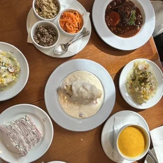 フランスの街角のようなお店「AU BON VIEUX TEMPS」でランチ