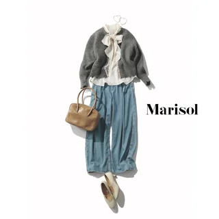 母を連れて老人ホーム見学。いつものデニムコーデをフェミニンに品よく仕上げて【2025/11/22のコーデ】