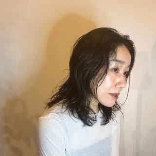 多毛剛毛をこなれて見せてくれるパーマ