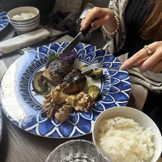 外苑前【THE CARNE】美女組ランチ。40代をポジティブに_1_7