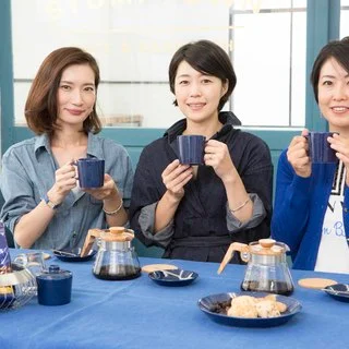 マリソル美女組コーヒーマニアがお試し！ 「青」と一緒に愉しむ、大人のコーヒー時間