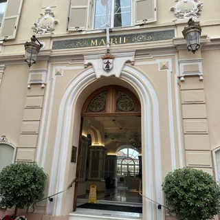 市庁舎