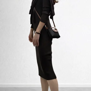 秘書の機動力は“持ち物”で決まる。ミニバッグ仕事術