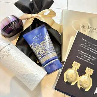 【HACCI・デコルテ・クレドポー】クリスマスコフレ＆スペシャルケアでご褒美美容