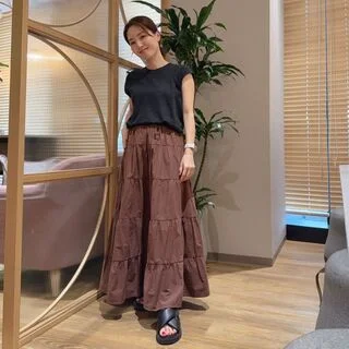 夏から秋まで着倒したい。ZARAのゆるロングスカート