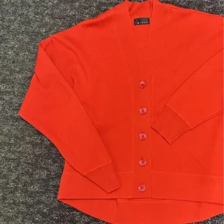 着回せて映えコーデになる、東原さんコラボの赤カーディガン【Marisolスタッフの自腹買い＃119】 