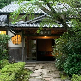 長年の憧れの宿、京都鞍馬の美山荘に宿泊。静謐な里山で本物の贅沢を味わいました。