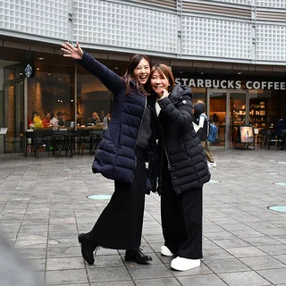 雪の日、聖林館で美女組ピザ