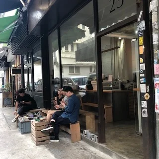 立地もインテリアもオシャレすぎる香港のカフェ巡り