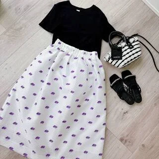 【UNITED ARROWS】初夏に活躍！主役になるジャカードスカート
