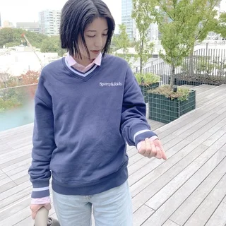 【カジュアル派の日常着】スポーティなカレッジテイストが気になる秋。ネイビーの魅力を再発見_1_4
