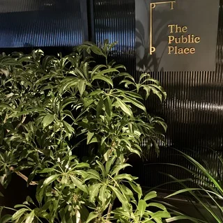 都会の中の“森レストラン”で春を味わう♡