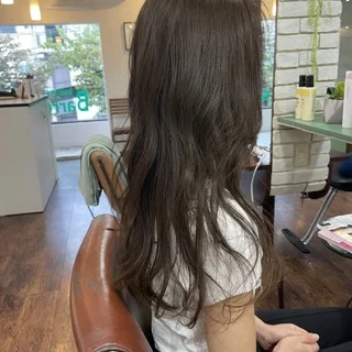 秋色アッシュで大人の魅力をプラス_1_2-1