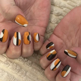 この季節を、指先で。甘さ控えめのバレンタインネイル_1_3-1