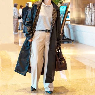 クローゼットに眠っていた”バブリーFENDI&quot;コート