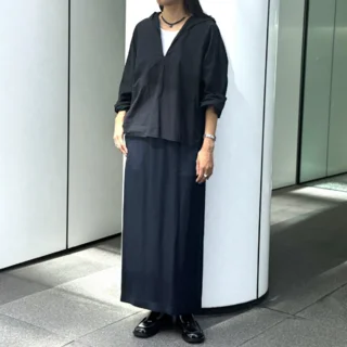 ワードローブのサテンスカートをアップデートしたくなる、特別な一品【Marisolスタッフの自腹買い＃118】 
