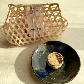 老舗×帝国ホテルの和洋スイーツ。贈り物に選びたい「そいばたーさんど」