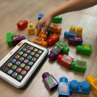 知育おもちゃで「おうち英語」デビュー！