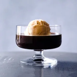 夏の絶品アイスクリーム。限定品から簡単にできる本格アレンジまで！【ひんやりスイーツ】