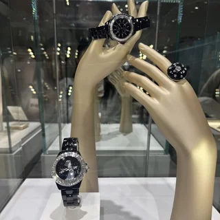 美女組の1日【CHANELジュエリー】と渋谷ランチ_1_16