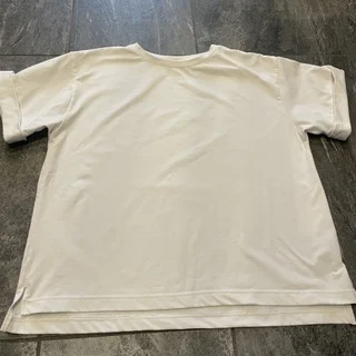 コスパ抜群、シワにならない私の愛用白Ｔシャツ。_1_1-2