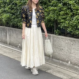 初夏のオシャレに役立つプリントジャケットが、まさかの大活躍！