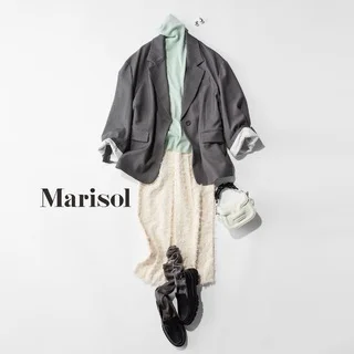 器のお店を始めた同級生のお祝いに福岡へ。華やぎ素材のスカートで「おめでとう！」【2026/03/14のコーデ】