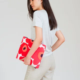 PC作業が楽しくなる、Marimekko for Microsoft Surface