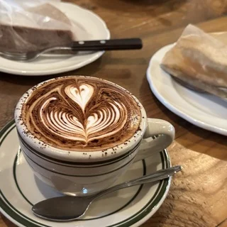 私のイチオシ！焼き菓子とコーヒーが最高に美味しいベイクショップ&quot;Gratbrown&quot;