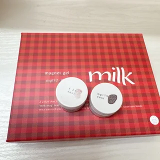 enoiのマグネットネイル