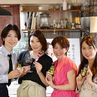 賑わうみんなで週末ワイン！