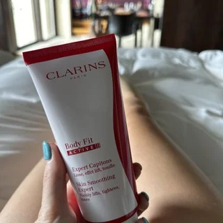 CLARINS(クラランス)