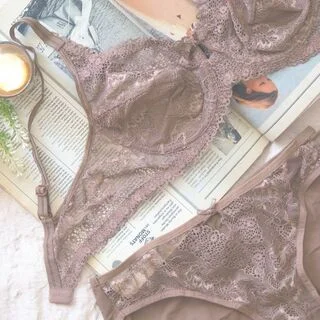 40代女性の下着事情を徹底調査！ リアルな悩みや買って正解のブランドとは？【美女組白書Vol.12】