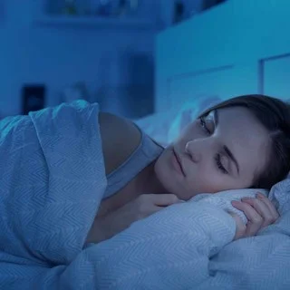 アラフォー女性の平均睡眠時間と睡眠の満足度はどれくらい？実践している快眠テクとは？